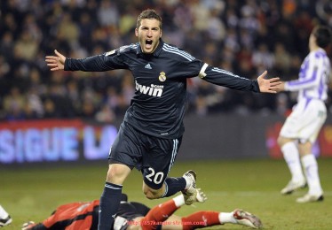 857直播看球平台-世俱杯比赛用球规定及其演变历史全面回顾 857直播看球平台-世俱杯比赛用球规定及其演变历史全面回顾